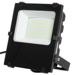 Proyector LED 30W 4800Lm 4200ºK IP65 Regulable 100.000H